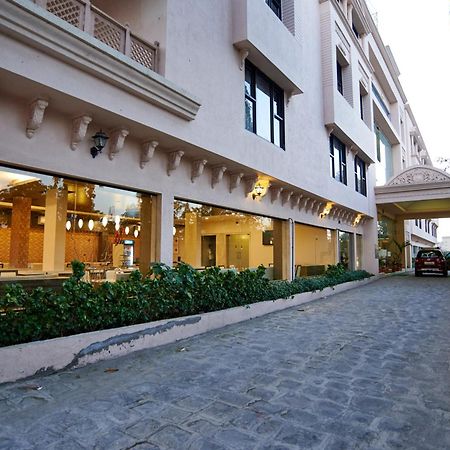 Hotel Jc Castle Širdi Exteriér fotografie