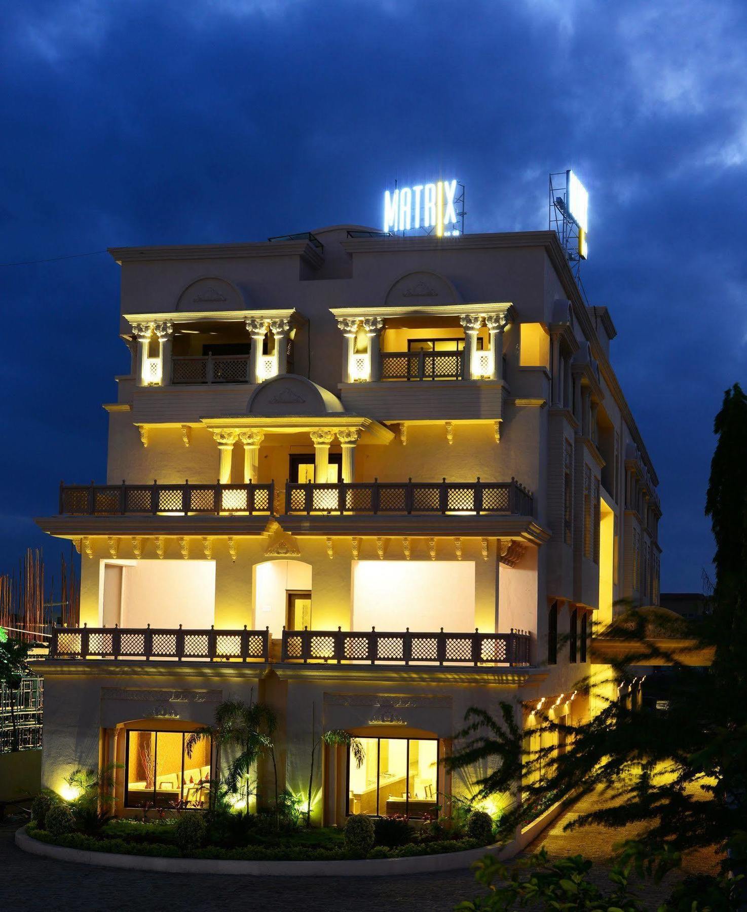 Hotel Jc Castle Širdi Exteriér fotografie